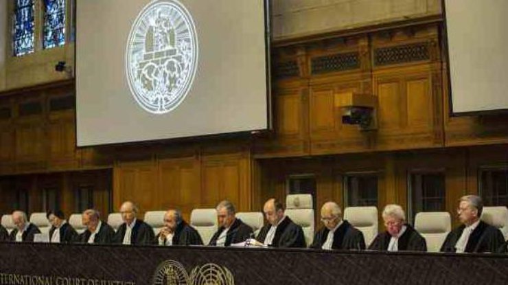 Суд в Гааге изучает материалы о военных преступлениях России в Украине