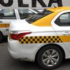 В США таксист избил лопатой пассажиров (видео)