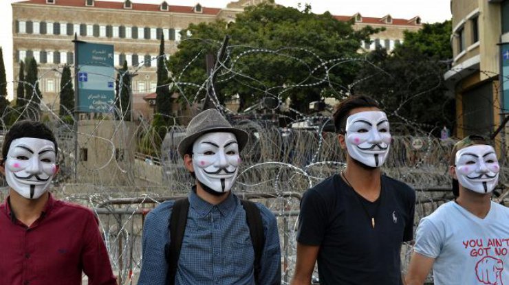 Хакеры из группировки Anonymous 