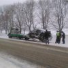В Харькове дороги замело снегом (фото)