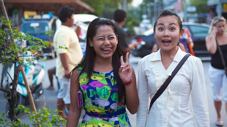 Молодых жителей тайланда попросили любить платонически