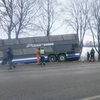 Под Киевом 2 пассажирских автобуса съехали в кювет (фото)