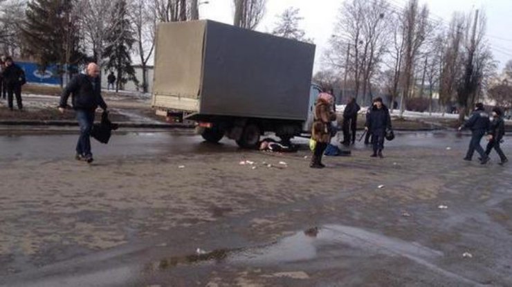 В Харькове взорвали самодельное взрывное устройство. Фото Твиттер/@tombreadley