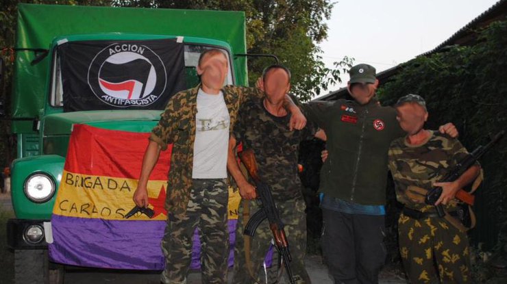 Восемь испанцев поддерживали террористов Донбасса. Фото elpais.com