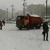 Со снегом в Киеве боролись 300 снегоуборочных машин