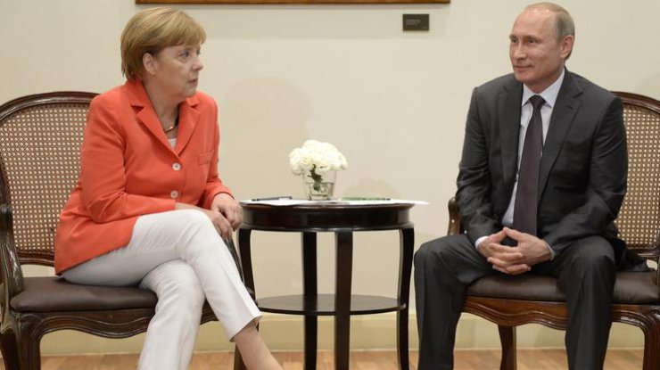Меркель полетела в Москву на переговоры с Путиным