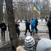 В Петербурге на марше памяти Немцова арестовали парня с флагом Украины