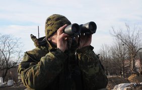 Бойцы удерживают Крымское под обстрелами
