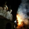 Із пожежею у Новодівичому монастирі боролись 100 пожежників