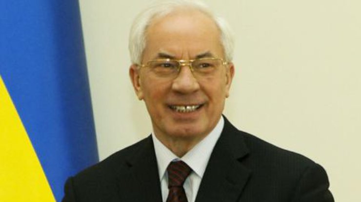 Азаров получал пенсию с 2008 года