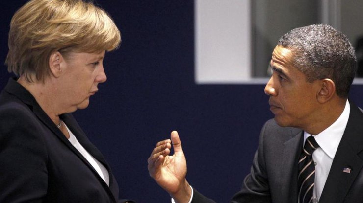 Обаму и Меркель призвали 9 мая приехать в Киев, вместо Москвы