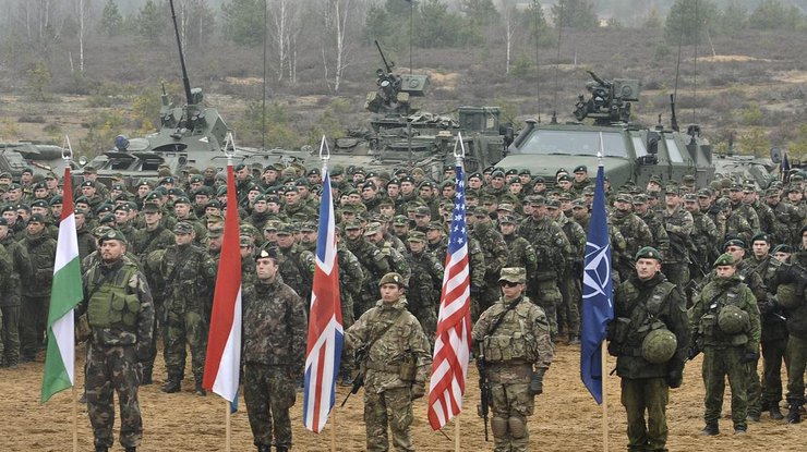 НАТО пошло на усиление сил в Европе 