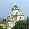 Украинцы доверяют церкви, армии и мэру Львова
