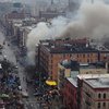 На Манхеттене взорвался жилой дом, десятки пострадавших (фото)