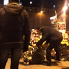 В Москве разбирают мемориал на месте убийства Немцова (фото, видео)