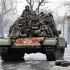 В Победу под Донецком прибыла колонна танков и БРТов