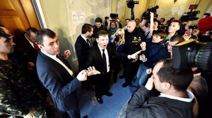 Депутат Ляшко подрался с Мельничуком. Фото "Сегодня"