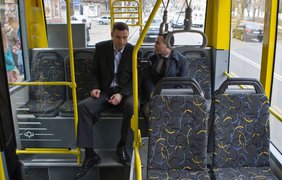 Виталий Кличко рад новеньким троллейбусам в Киеве