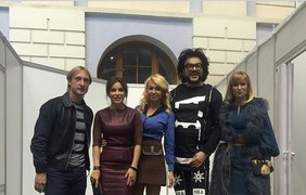 Ани Лорак гуляет на вечеринке "МУЗ-ТВ"