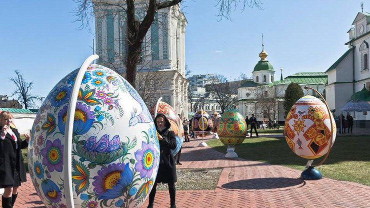 На Пасху в Киеве запланированы развлечения для всех. Фото Сергея Пивоварова