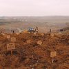 Под Енакиево выросло новое кладбище наемников из России (фото)
