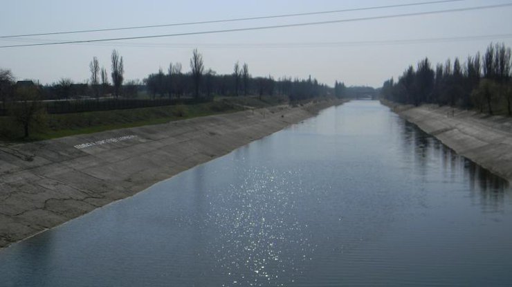 Северо-Крымскому каналу задолжали 1,7 миллиона гривен.