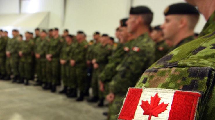 Военные из Канады приедут в Украину