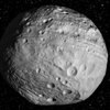 NASA опубликовали загадочные фотографии поверхности Цереры