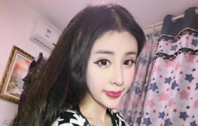 15-летняя Ли Хи Дэней из Китая превратила себя в куклу