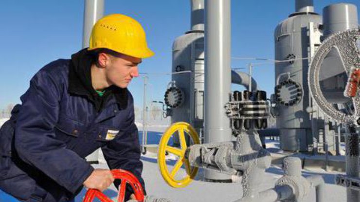 Яценюк рассказал об экономии на газе. Фото pravda.ru