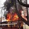 В Хмельницком сгорело кафе с верандой (видео)