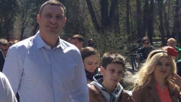 Виталий Кличко открыл сезон в Киевском зоопарке. Фото со страницы "Кличко-мэр"