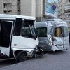 В Киеве милицейский автобус протаранил маршрутку (фото)