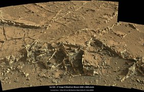 Город-сад на Марсе попал в объективы Curiosity. фото - Red Planet Report