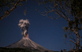 Вулкан Колима в Мексике
