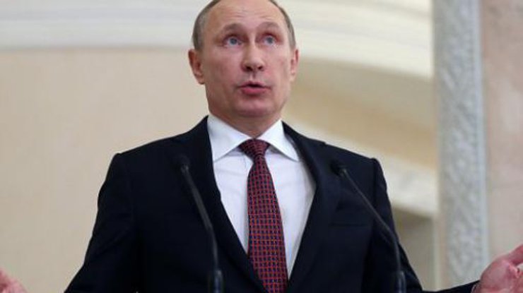 Путин считает, что Запад санкциями сдерживает развитие России
