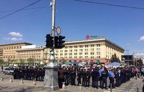 В Харькове проукраинские активисты не дали коммунистам провести митинг