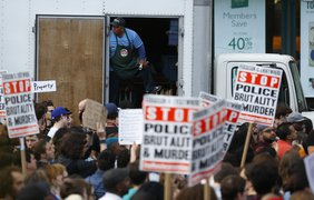 Балтимор охватили протесты 