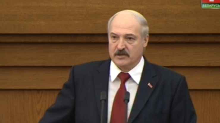 Лукашенко хочет контролировать евреев