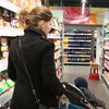 Супермаркеты наживаются на продуктовой панике