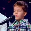 Малыш Андриан мужественно спел "Воины света" (видео)