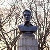 Памятник Сноудену незаконно установили в Нью-Йорке (фото, видео)