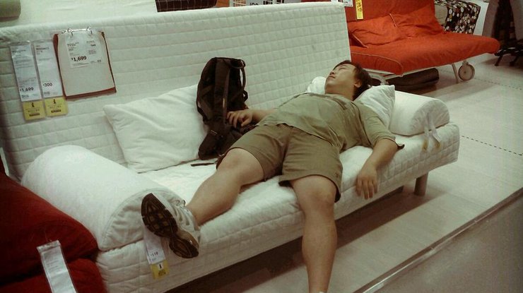 IKEA запретила посетителям спать в своем магазине в Пекине. фото - Ju1ian @Flickr