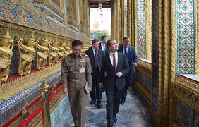 Дмитрий Медведев насмешил командировкой в Таиланд. Фото Александр Астафьев/РИА "Новости"