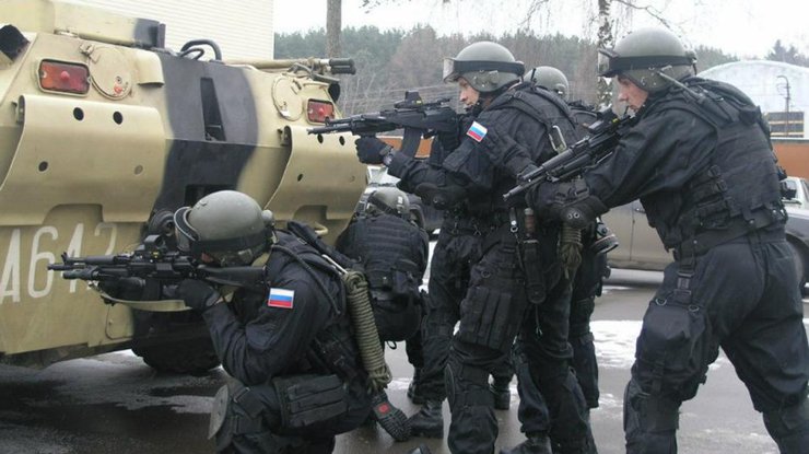 ФСБ занялась "козачками" и монархистами в оккупированной Макеевке