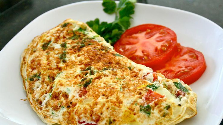 Одно из наиболее популярных блюд из яиц - омлет. фото - xvatit.com.ua