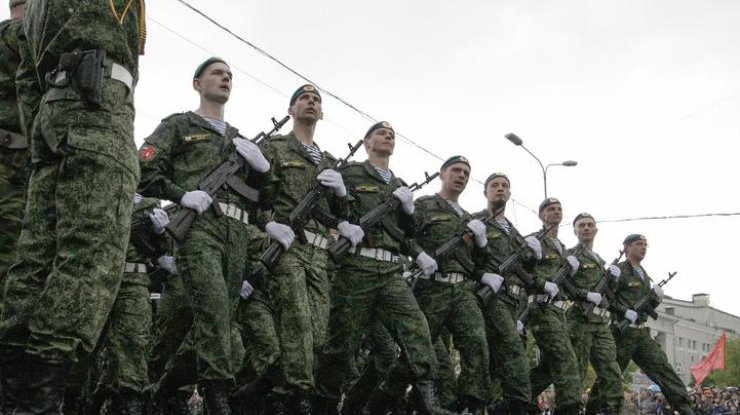 Обнародованы данные об участниках так называемого "парада победы" в Донецке