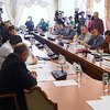 Чиновники игнорируют заседания комиссии по коррупции