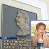 Памятник Сталину в Симферополе "украсили" колючей проволокой