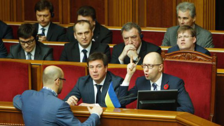 Кто следующим покинет правительство Арсения Яценюка?